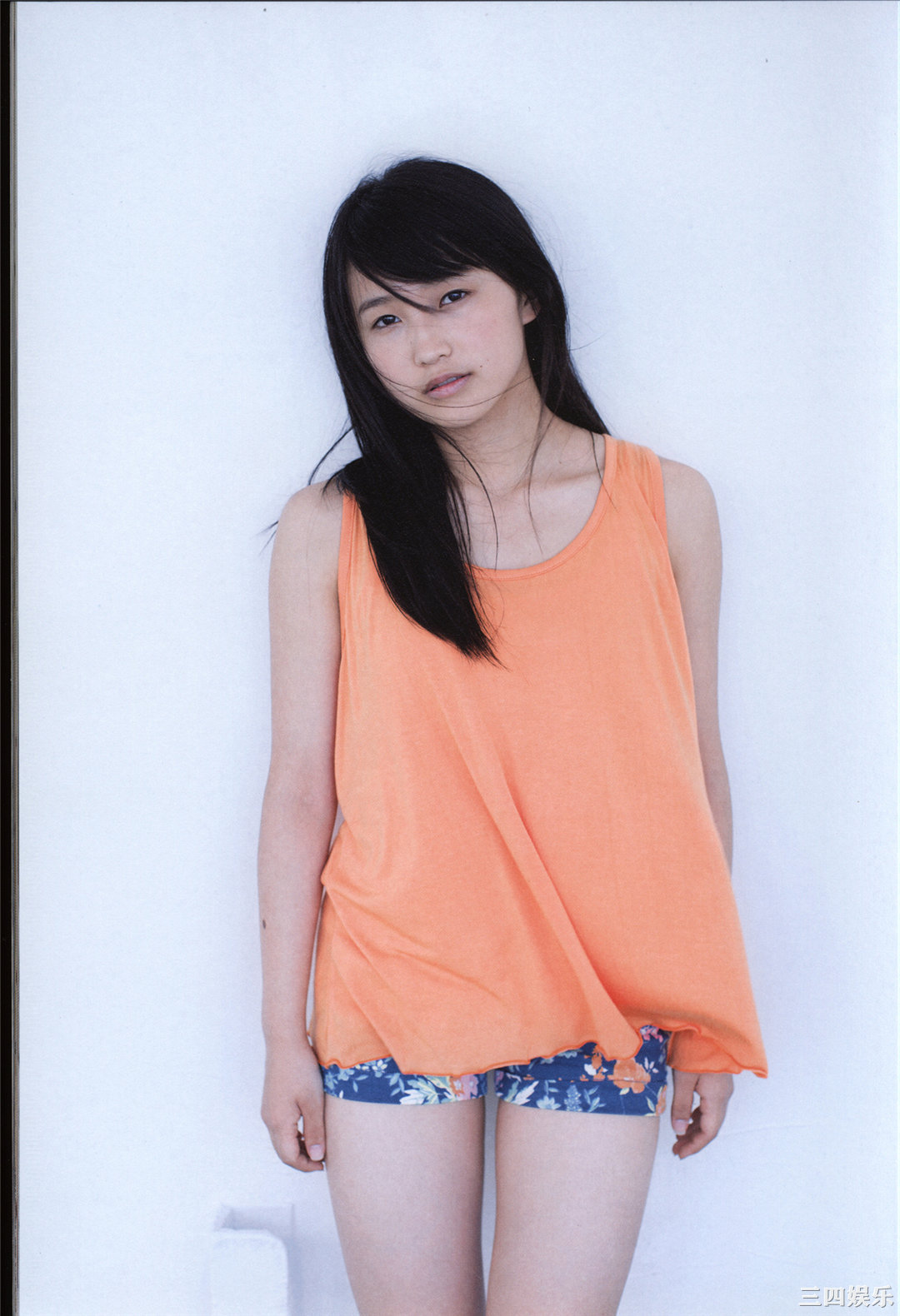 鞘师里保3rd写真集《太陽》高清全本