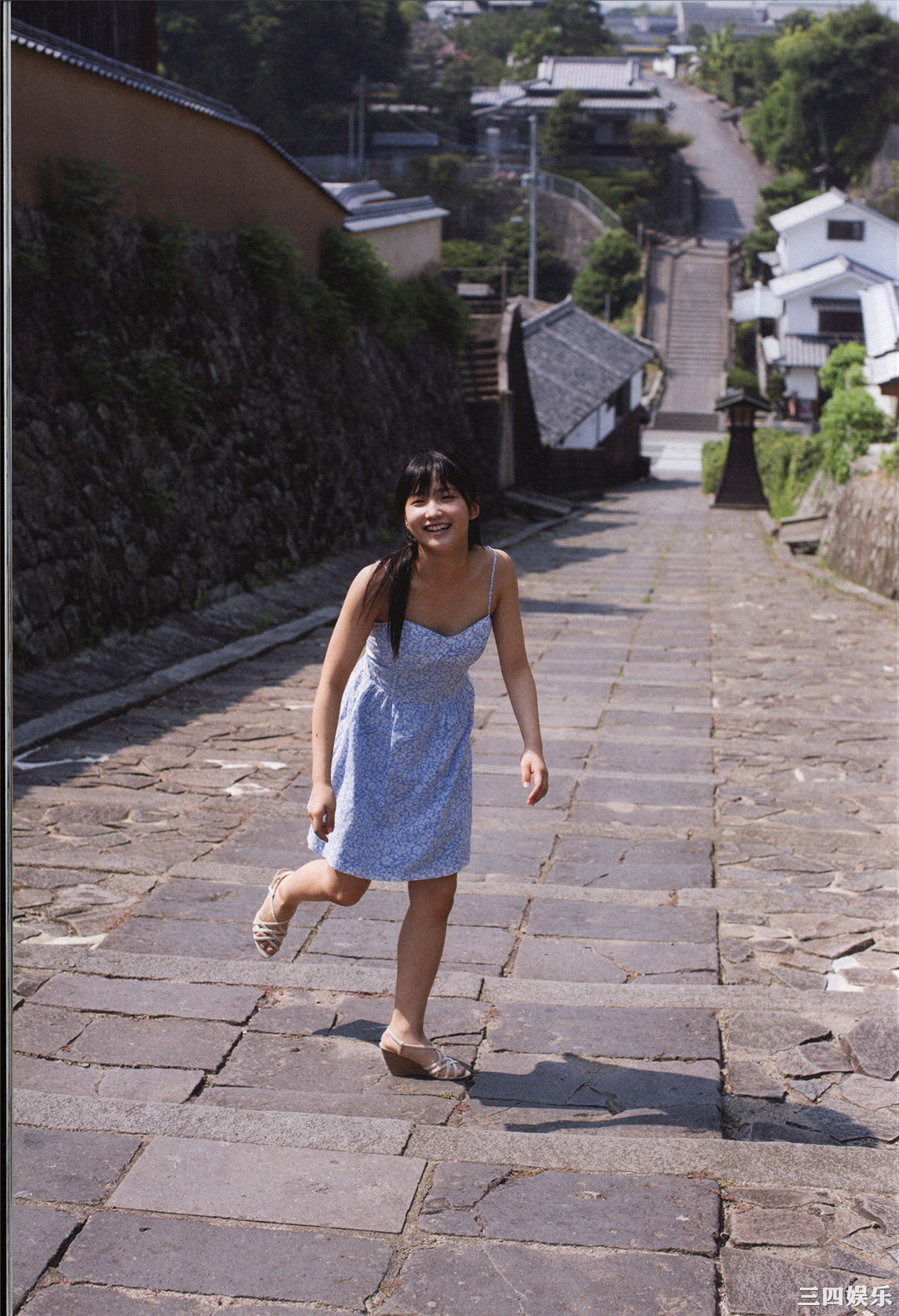 鞘师里保3rd写真集《太陽》高清全本