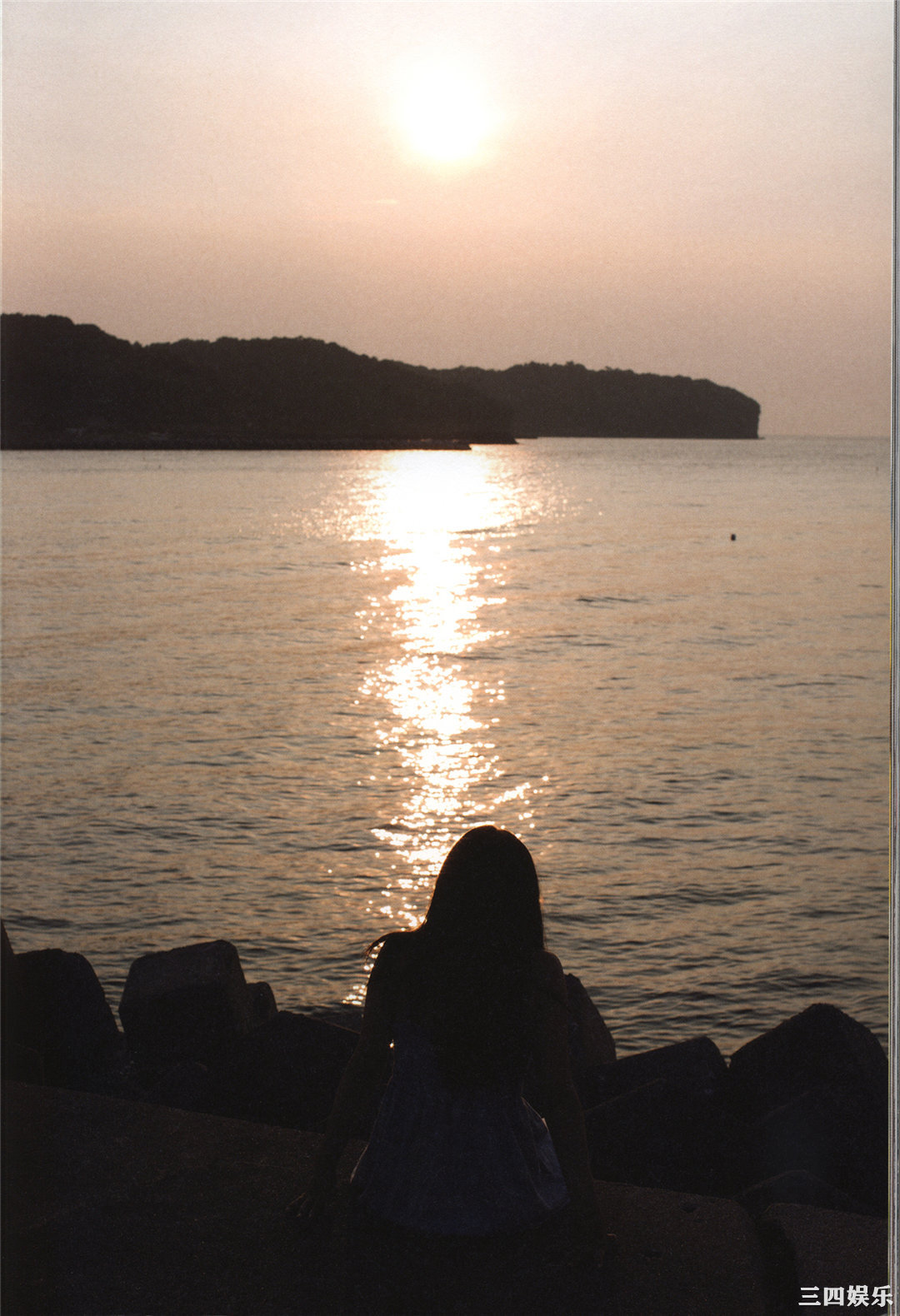 鞘师里保3rd写真集《太陽》高清全本