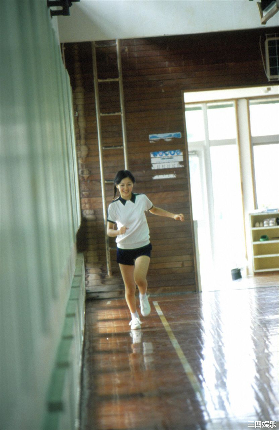 久住小春写真集《久住小春》高清全本