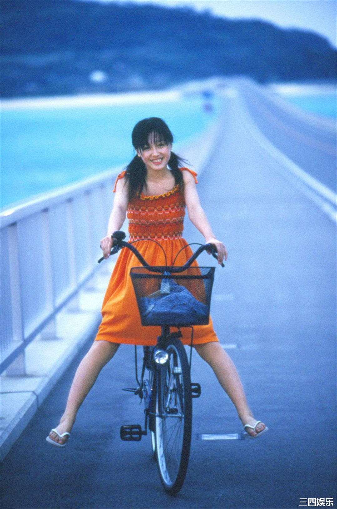 久住小春写真集《久住小春》高清全本