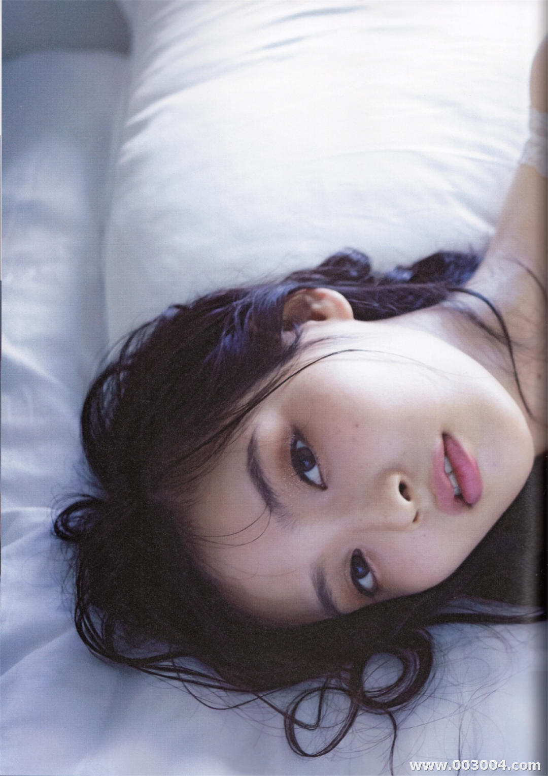 上坂堇写真集《すみれいろ》高清全本