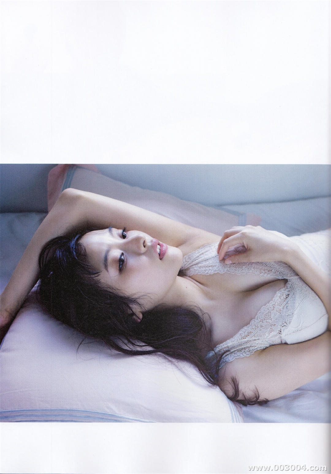 上坂堇写真集《すみれいろ》高清全本