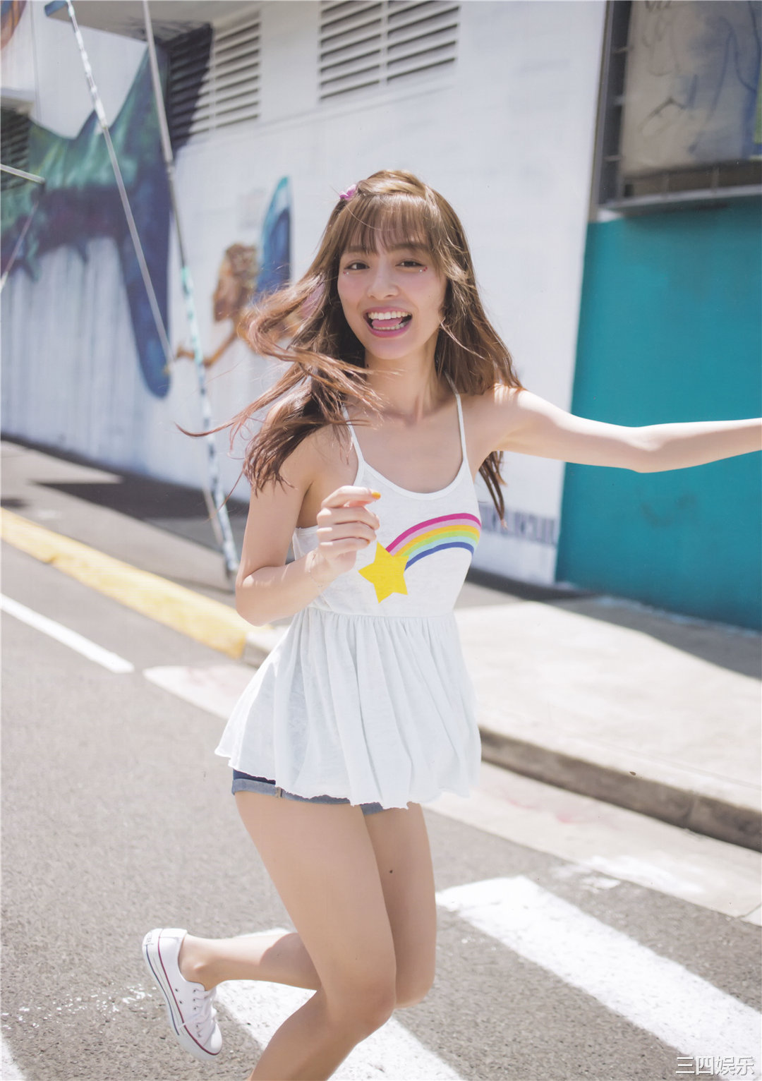 内田理央写真集《だーりおといっしゅうかん》高清全本