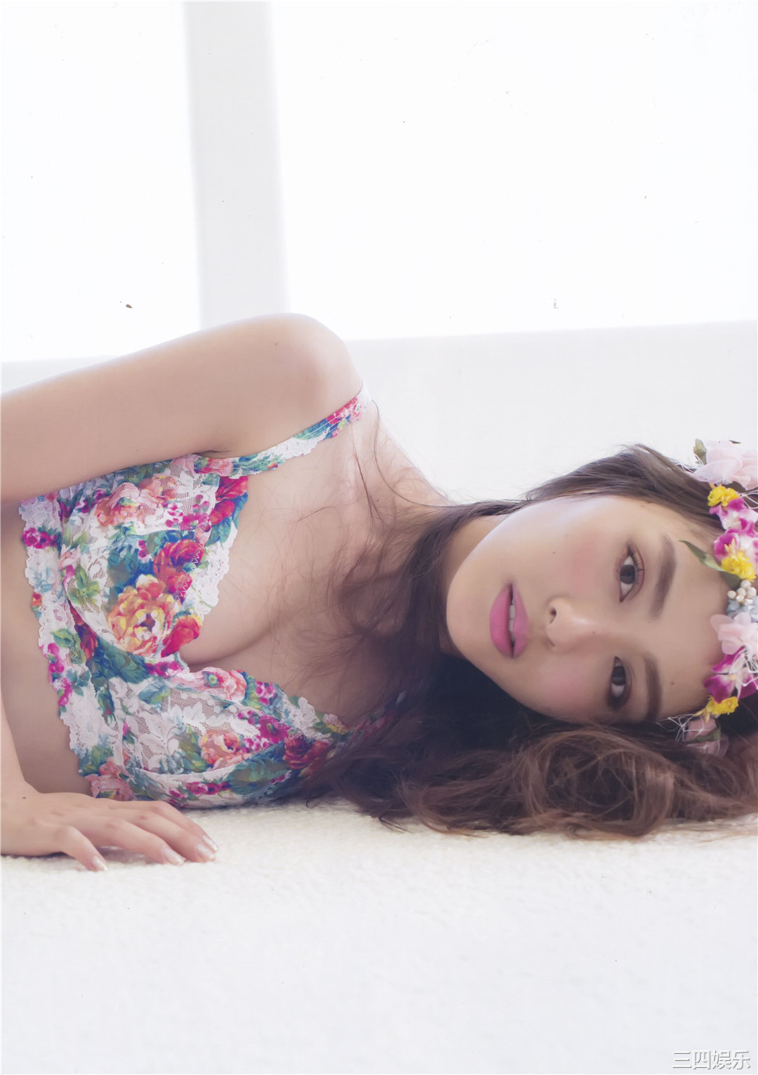 内田理央写真集《だーりおといっしゅうかん》高清全本