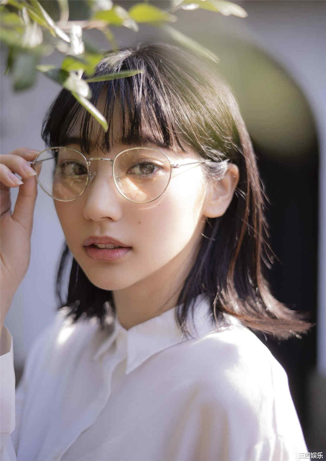 武田玲奈写真集《RENARENA》高清全本