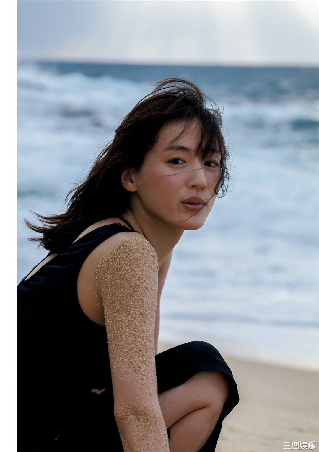 绫濑遥写真集《ハルカノイセカイ 02》高清全本