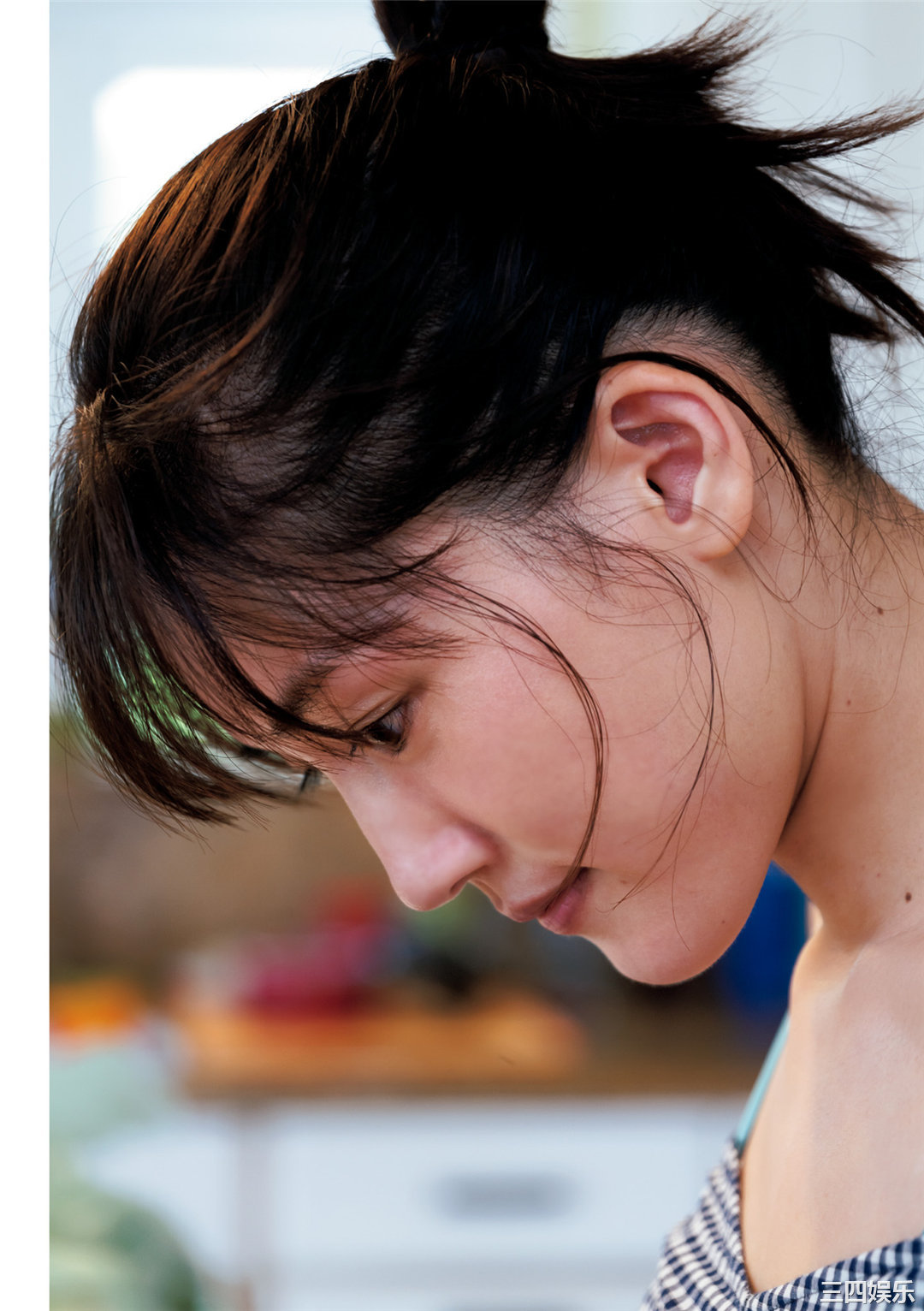 绫濑遥写真集《ハルカノイセカイ 02》高清全本