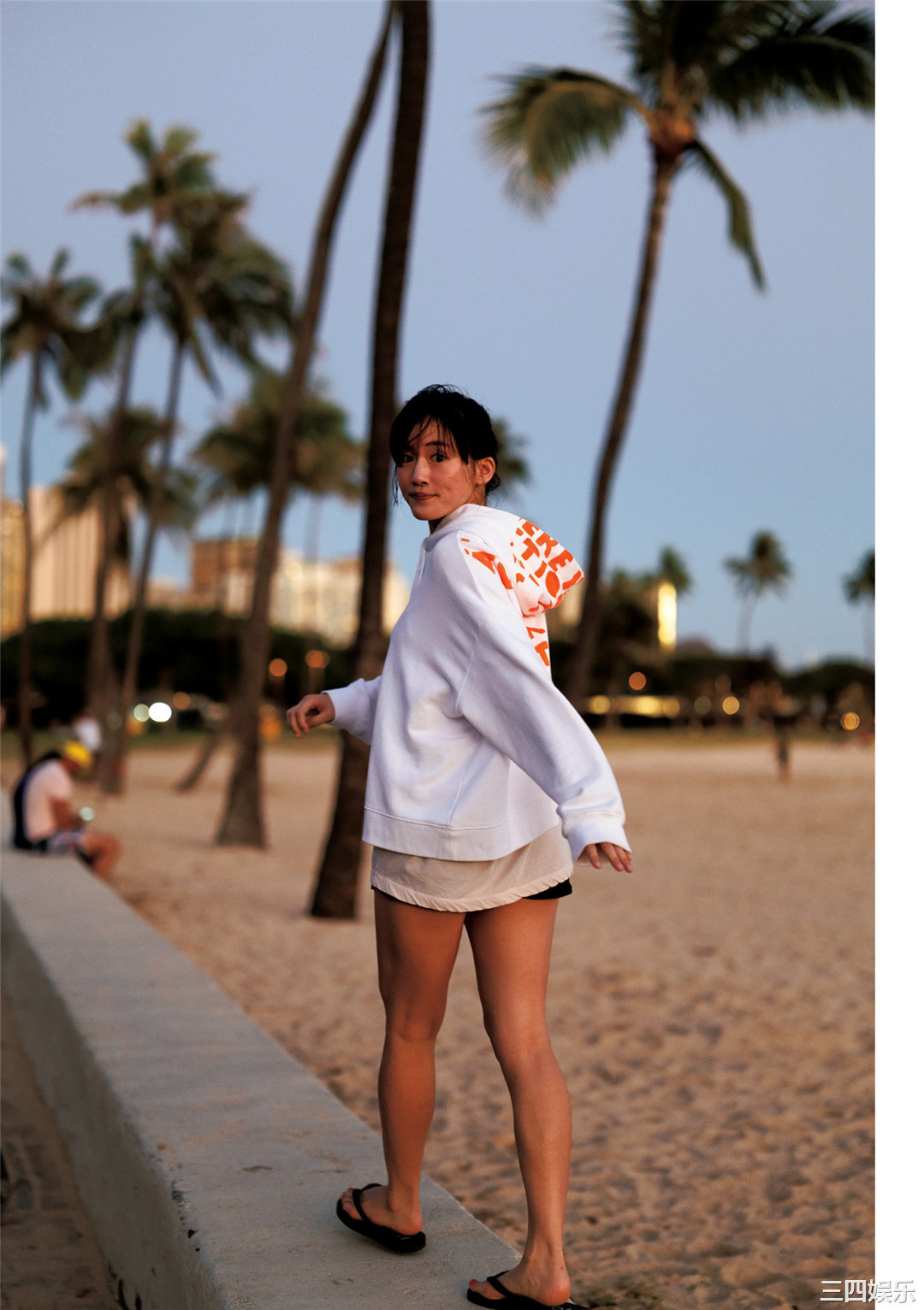 绫濑遥写真集《ハルカノイセカイ 02》高清全本