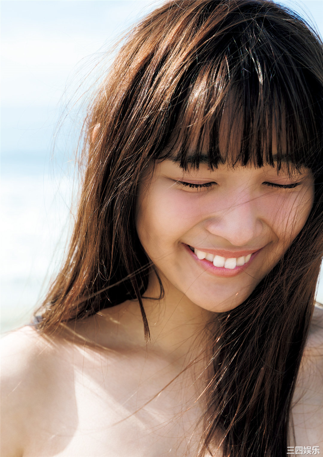 浅川梨奈写真集《NANA》高清全本