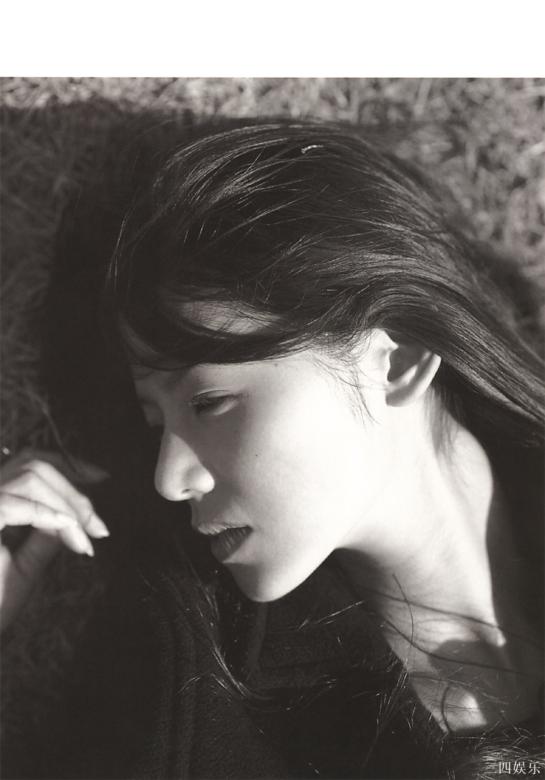 小西真奈美写真集《27》高清全本