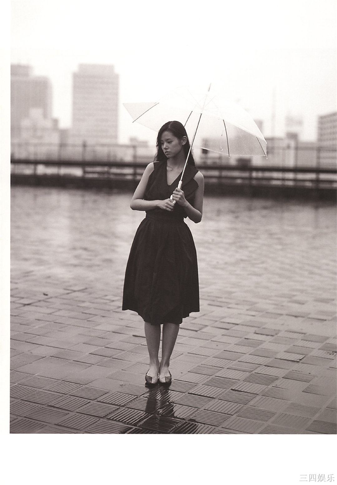 小西真奈美写真集《27》高清全本