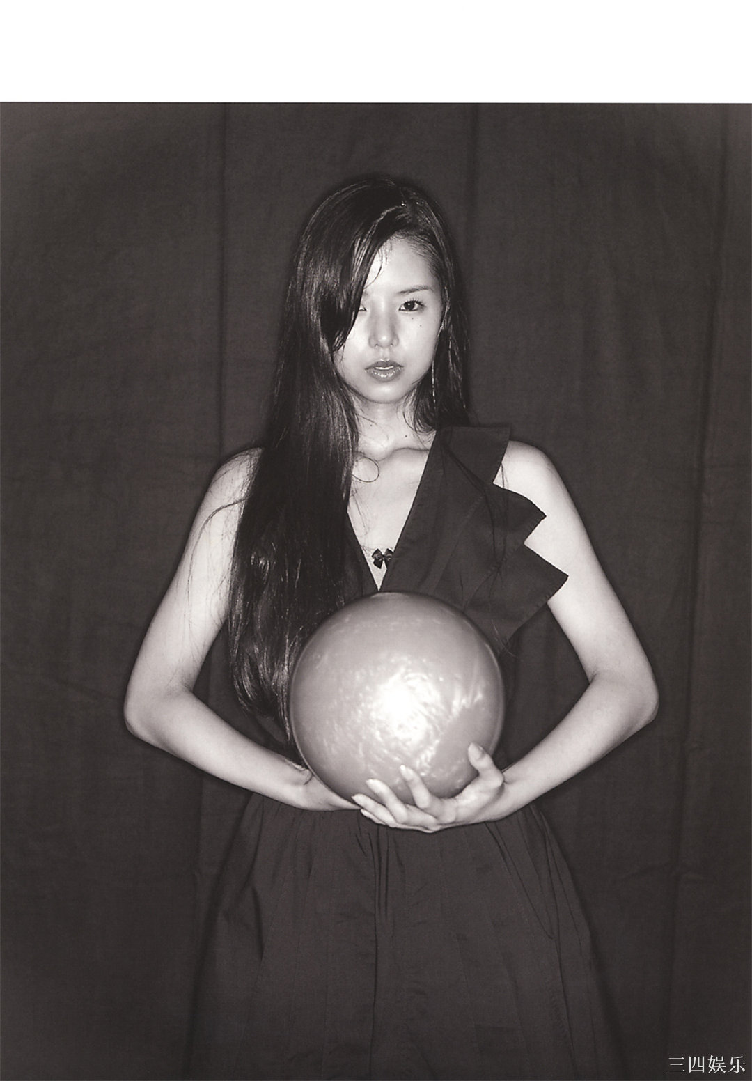 小西真奈美写真集《27》高清全本