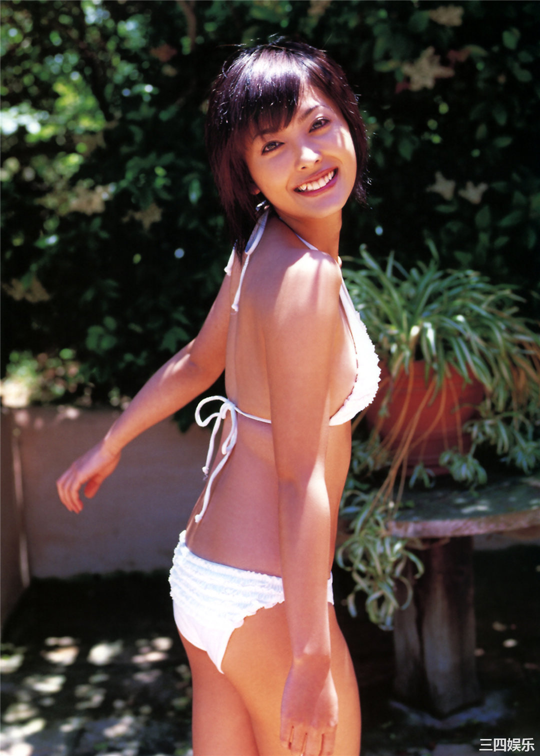 平山绫写真集《はるか》高清全本