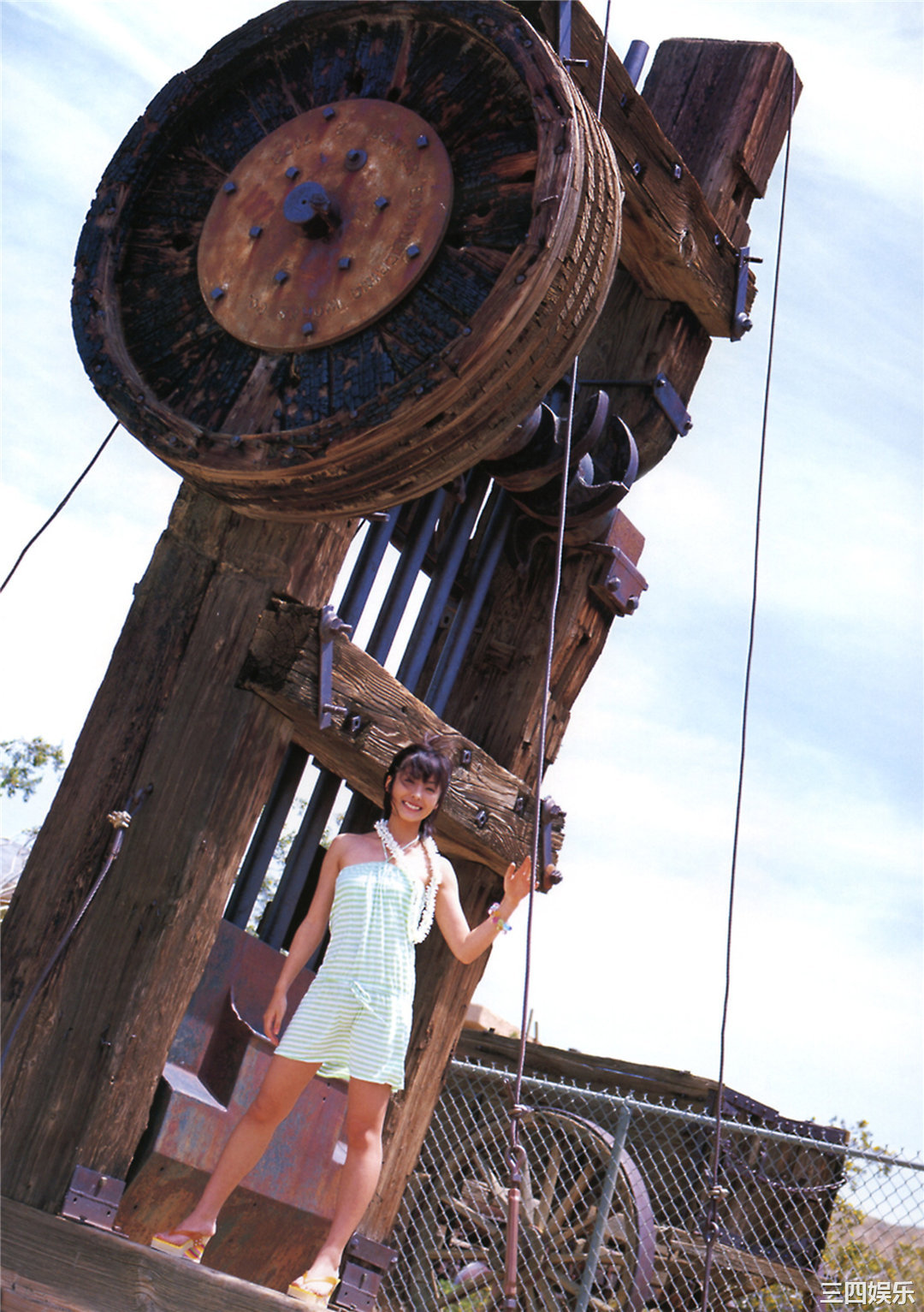 平山绫写真集《はるか》高清全本