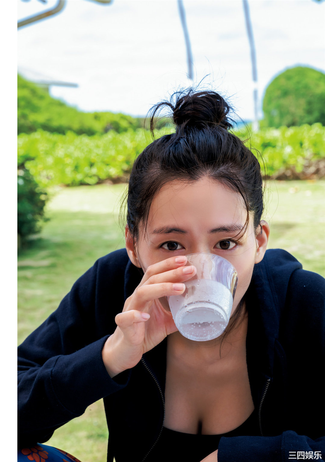 绫濑遥写真集《ハルカノイセカイ 02》高清全本