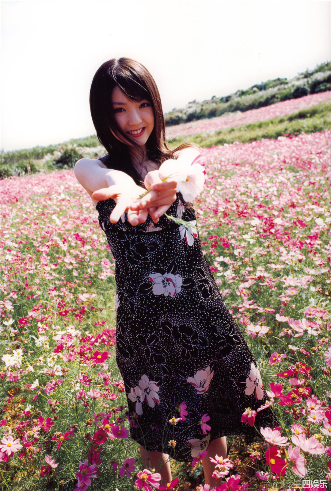 道重沙由美写真集《憧憬》高清全本