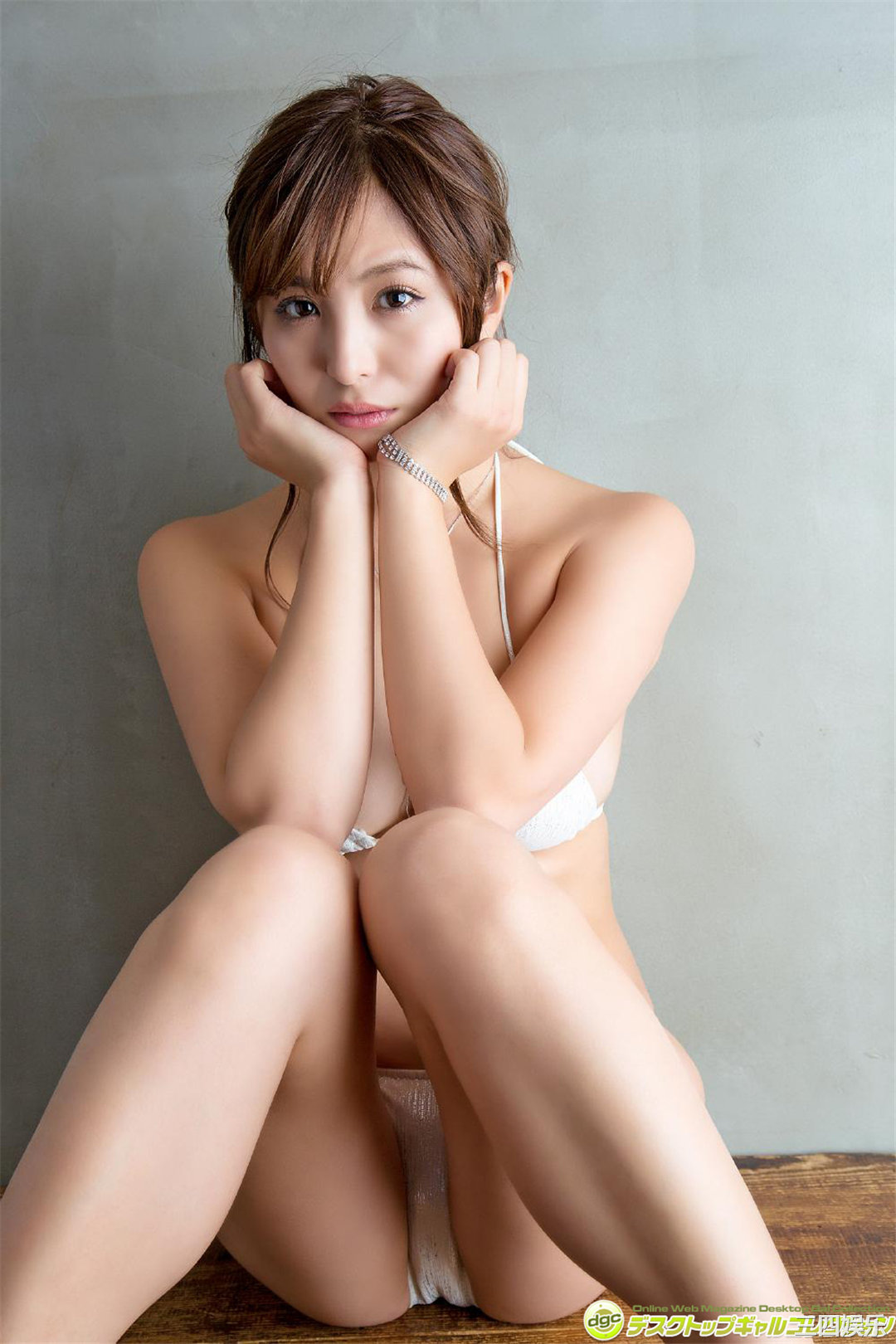 柳伊吕波写真集《Iroha Yanagi 柳いろは》高清全本