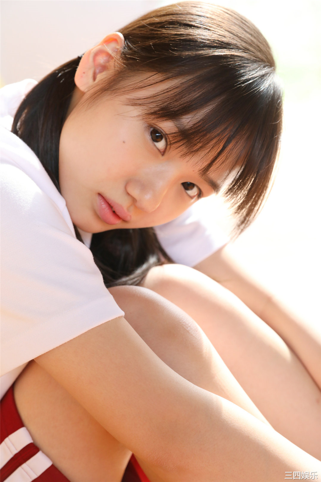 横山玲奈写真集《 Hello! Project Digital Books Vol.187 》高清全本