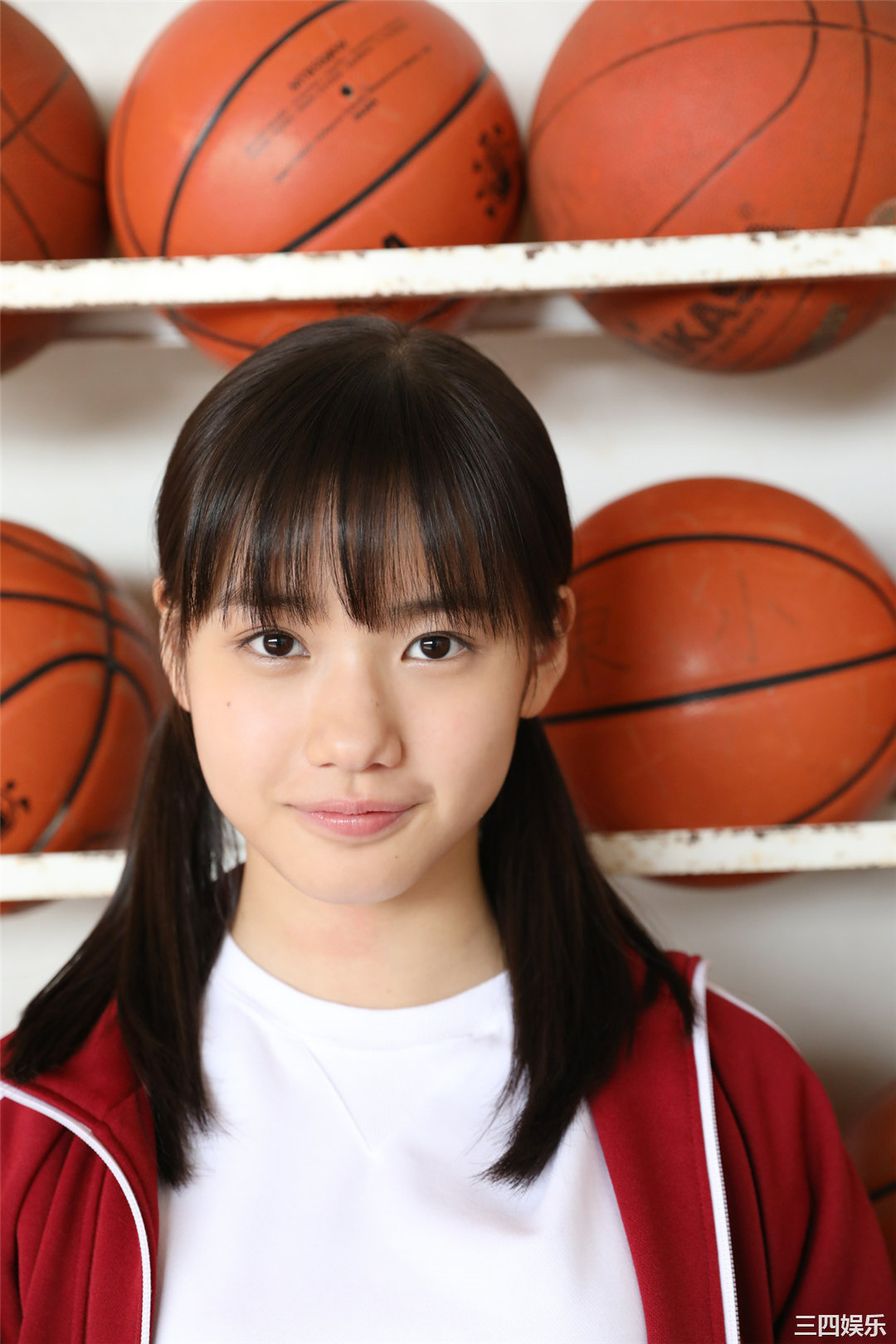 横山玲奈写真集《 Hello! Project Digital Books Vol.187 》高清全本