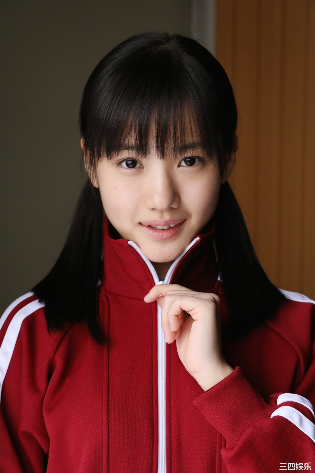 横山玲奈写真集《 Hello! Project Digital Books Vol.187 》高清全本