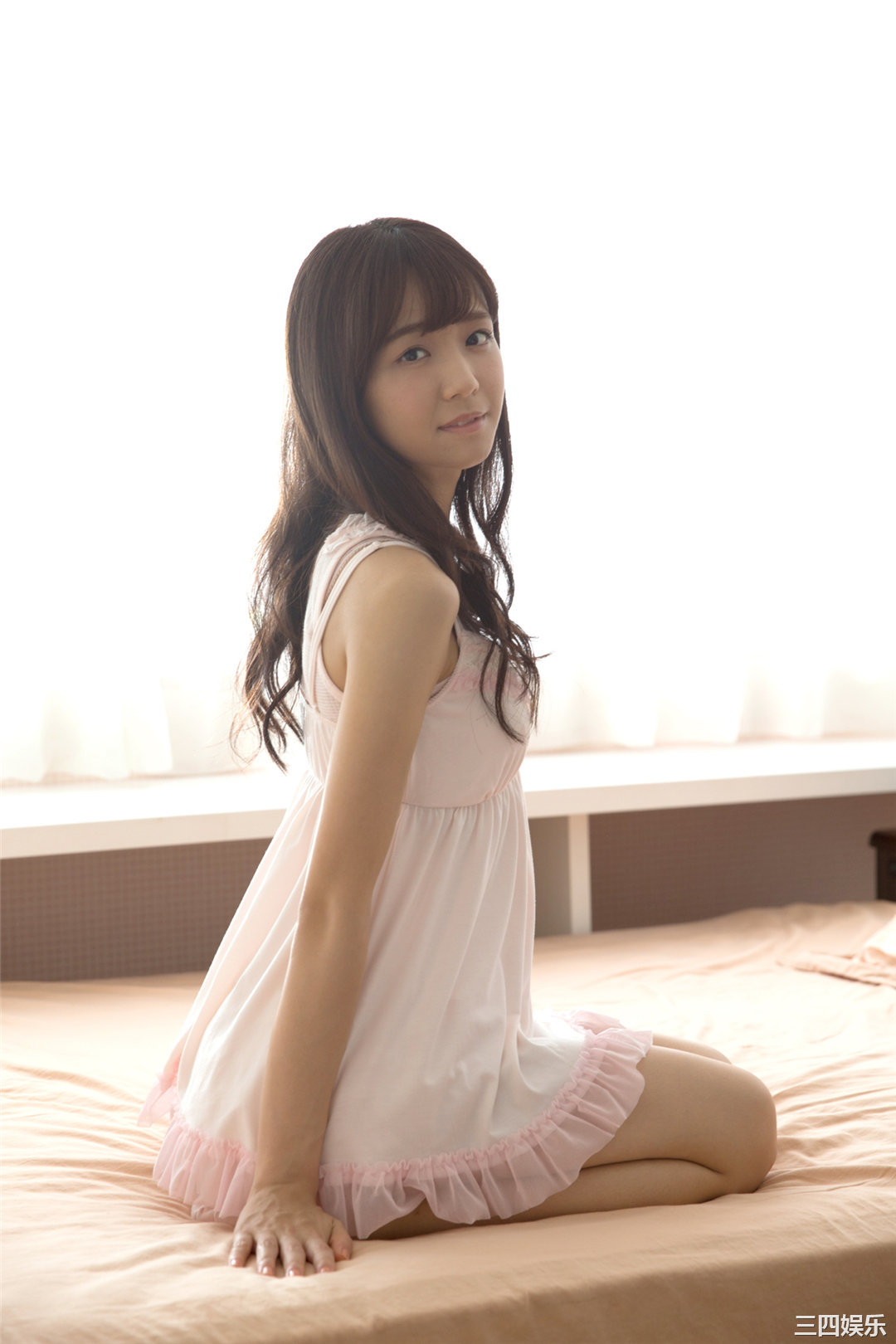 宫崎由加写真集《Hello! Project Digital Books Vol.158 》高清全本