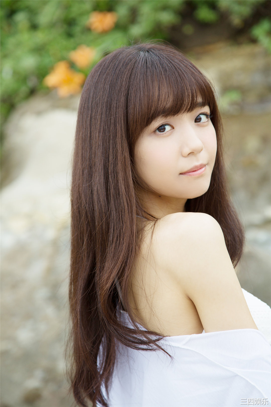 宫崎由加写真集《Hello! Project Digital Books Vol.158 》高清全本