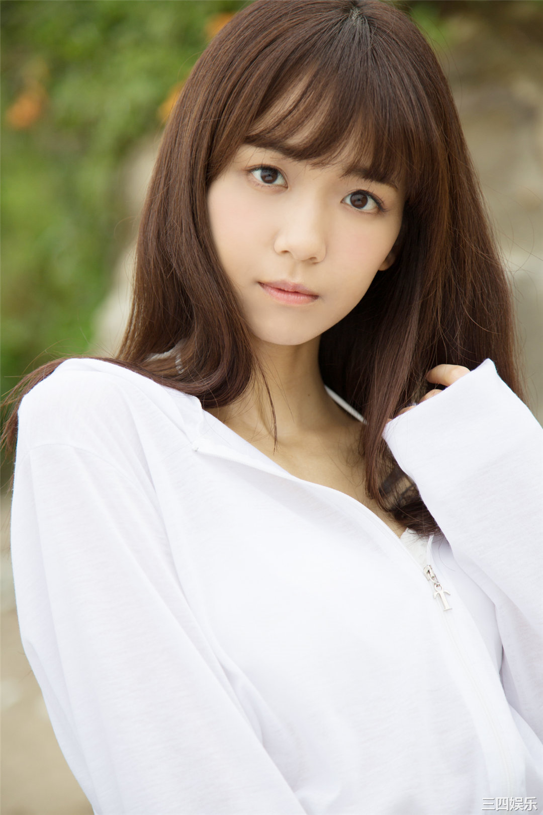 宫崎由加写真集《Hello! Project Digital Books Vol.158 》高清全本