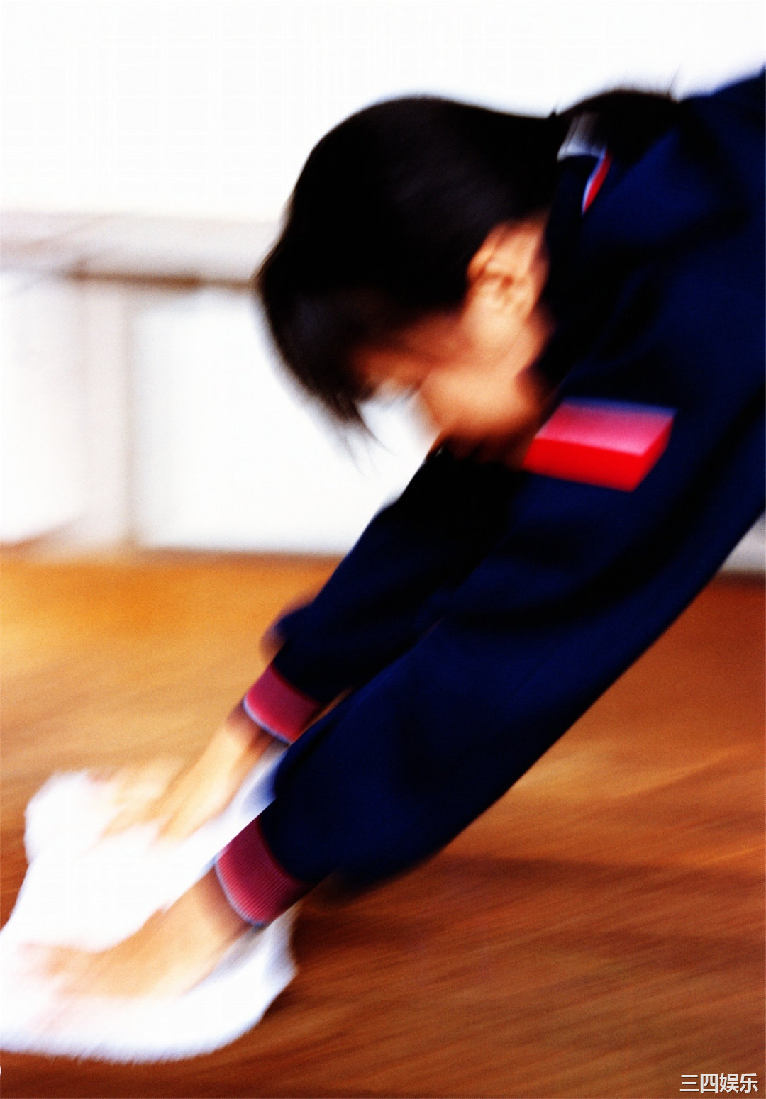 龟井绘里写真集《亀井絵里》高清全本