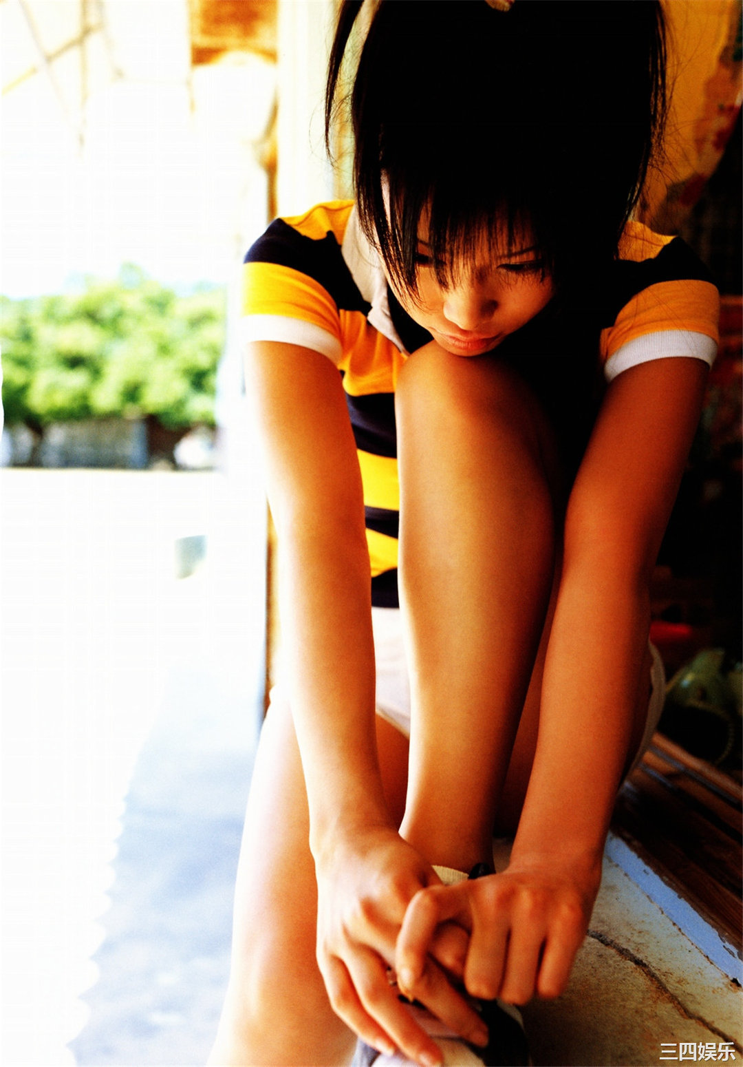 龟井绘里写真集《亀井絵里》高清全本