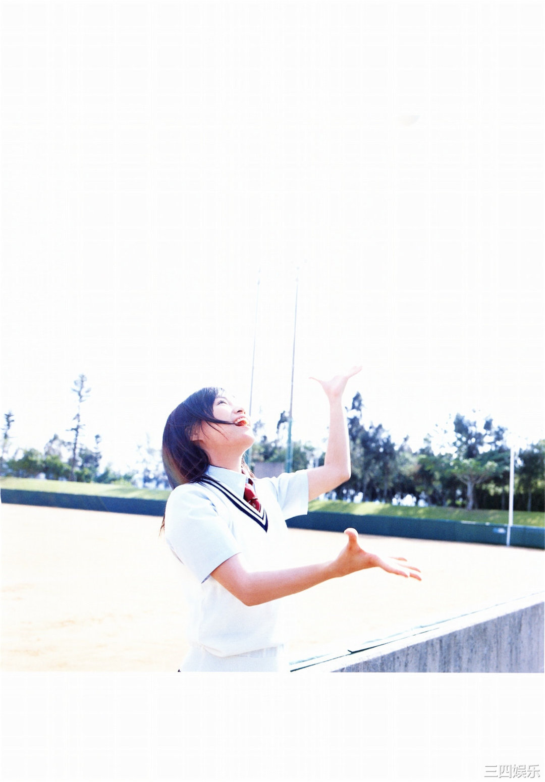 龟井绘里写真集《亀井絵里》高清全本