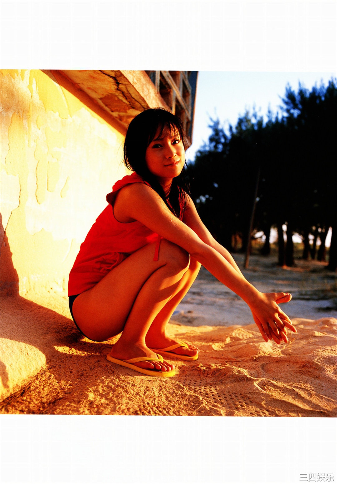 龟井绘里写真集《亀井絵里》高清全本