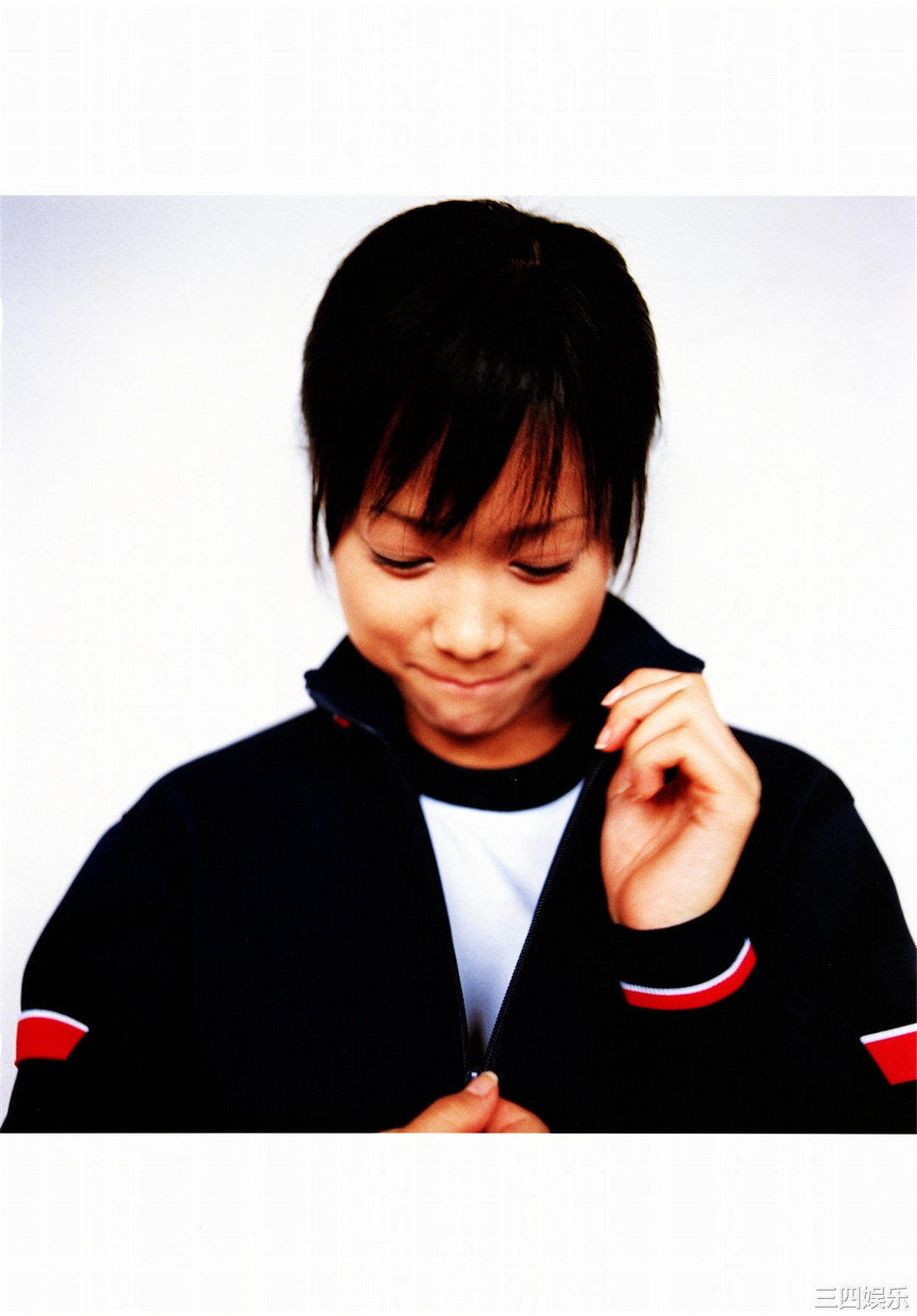 龟井绘里写真集《亀井絵里》高清全本