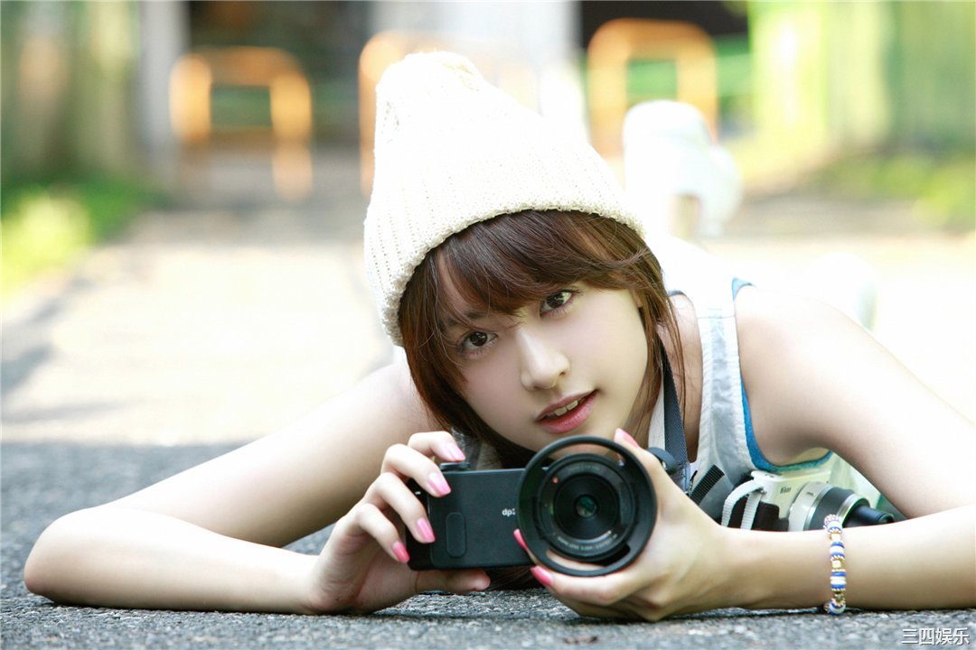 山本美月写真集《[Ys Web] 2015年9月号 Vol.666 》高清全本