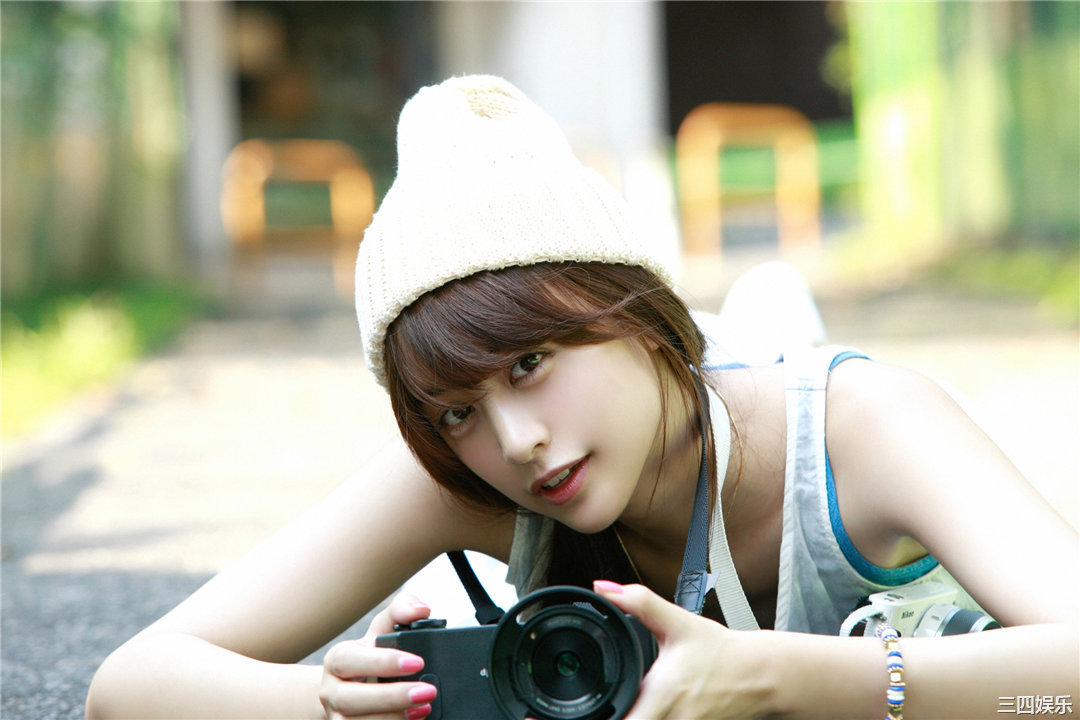 山本美月写真集《[Ys Web] 2015年9月号 Vol.666 》高清全本