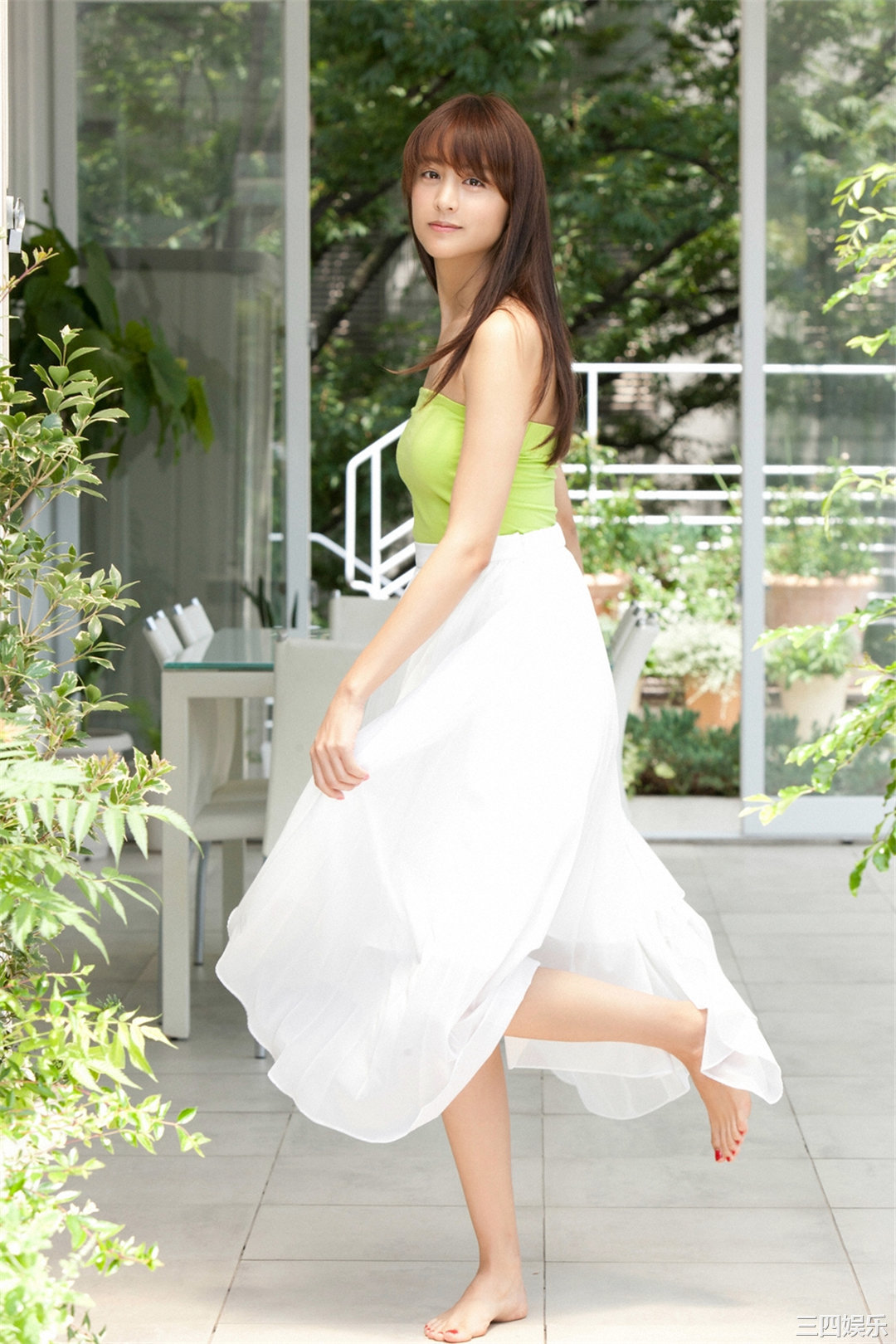 山本美月写真集《[Ys Web] 2015年9月号 Vol.666 》高清全本