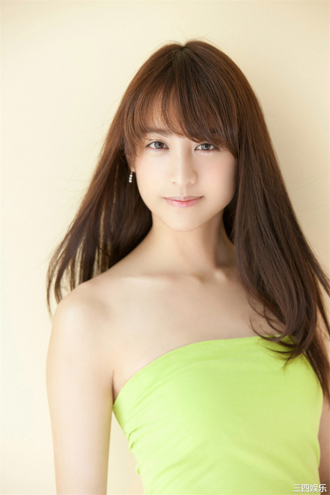 山本美月写真集《[Ys Web] 2015年9月号 Vol.666 》高清全本