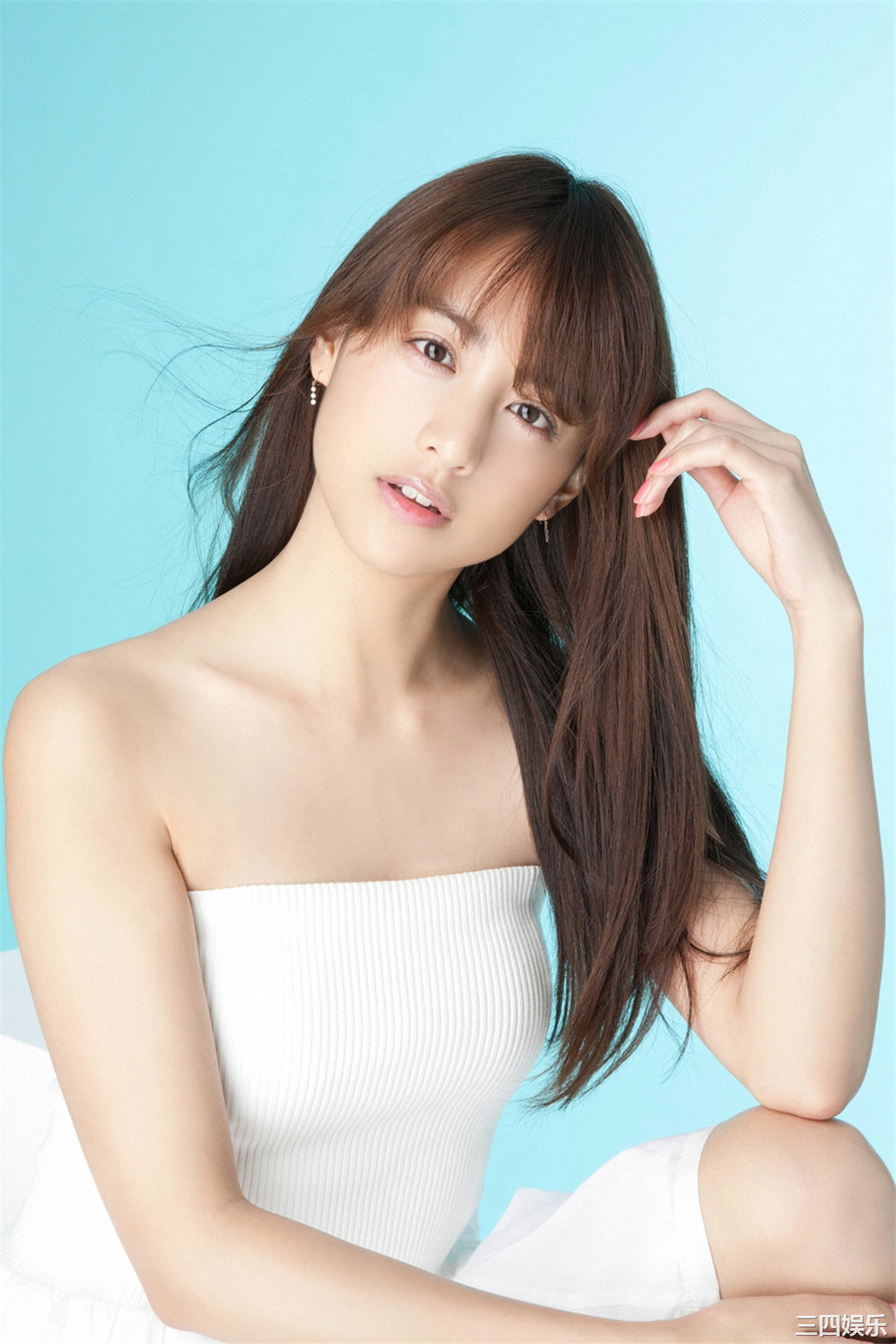 山本美月写真集《[Ys Web] 2015年9月号 Vol.666 》高清全本