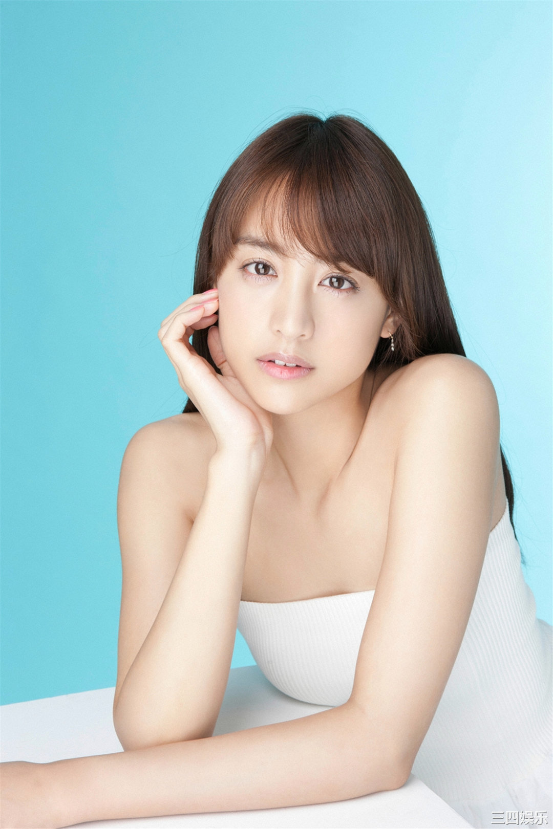 山本美月写真集《[Ys Web] 2015年9月号 Vol.666 》高清全本