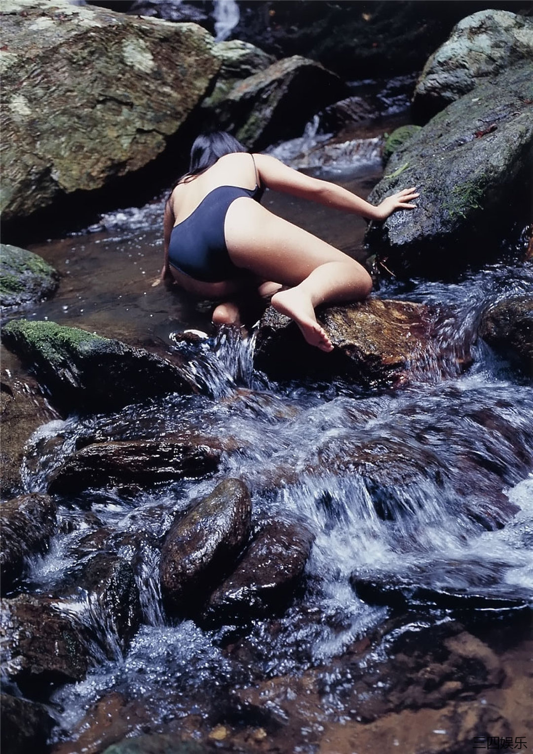 矶山沙也加写真集《ism》高清全本