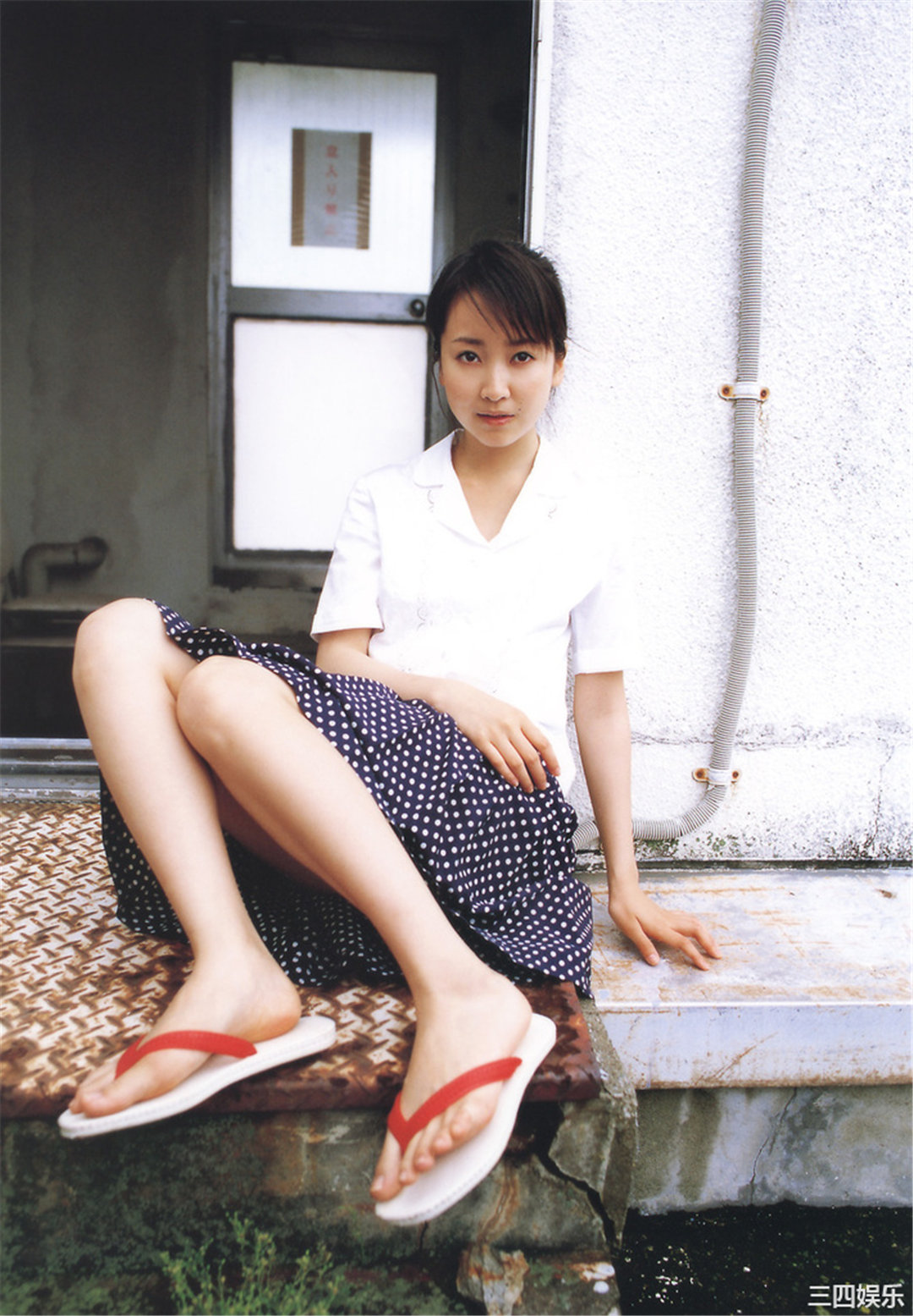 黑川智花写真集《As Tears Go By》高清全本