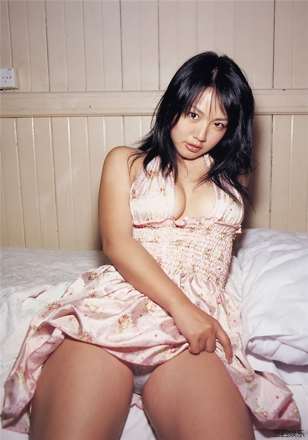 矶山沙也加写真集《ism》高清全本