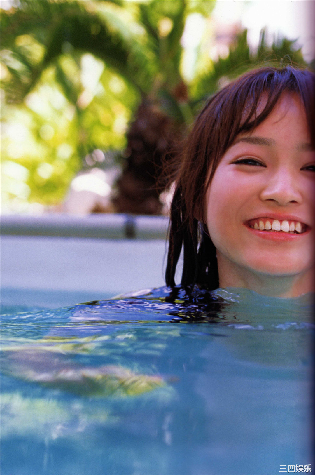 龟井绘里写真集《20はたち》高清全本