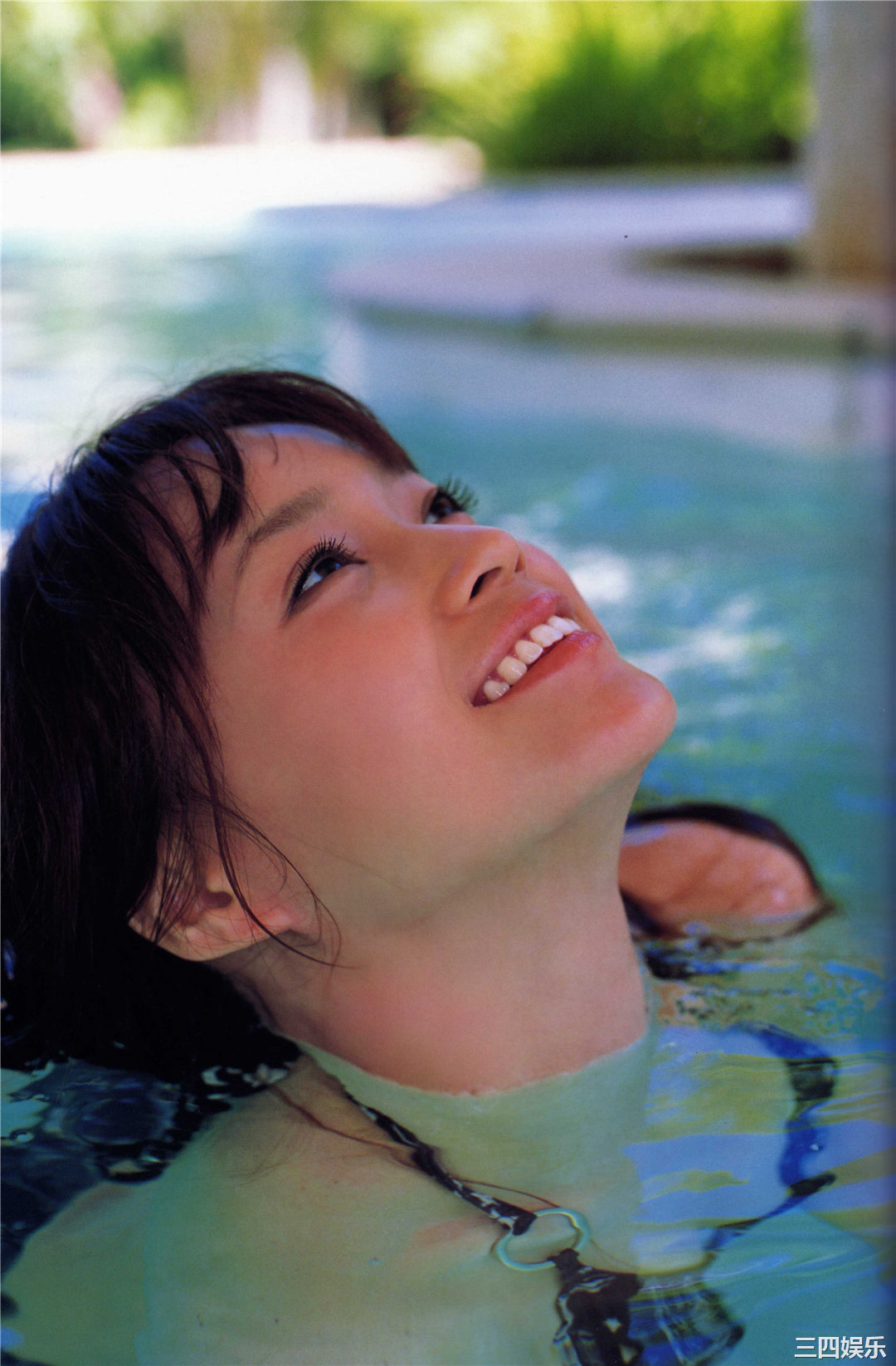 龟井绘里写真集《20はたち》高清全本