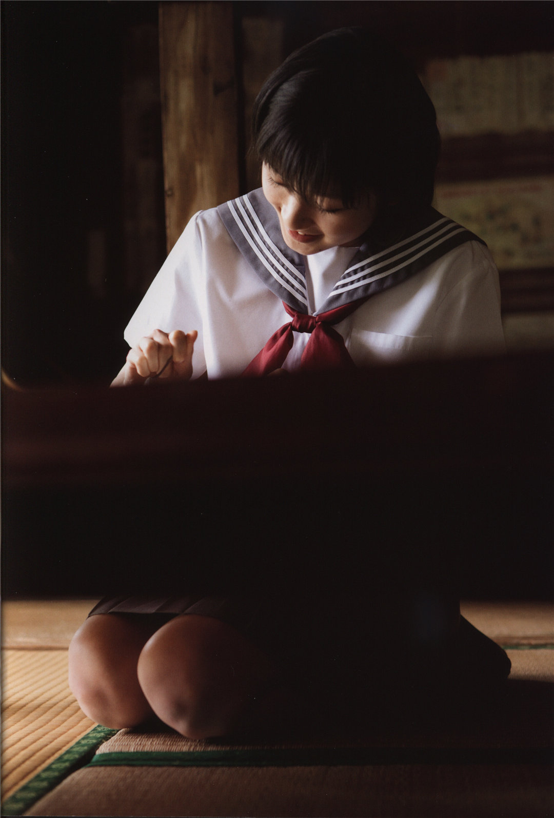 宫本佳林1ST写真集《佳林》高清全本