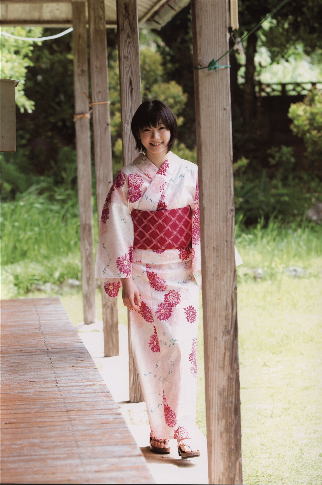 宫本佳林1ST写真集《佳林》高清全本