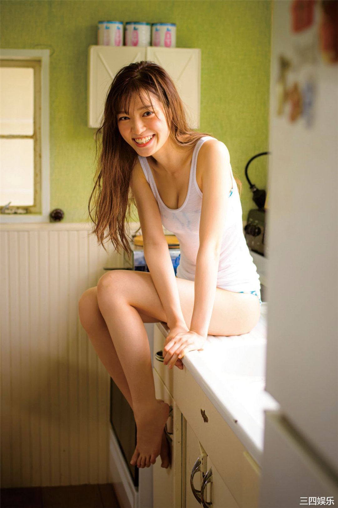 岩本爱未写真集《19岁》高清全本