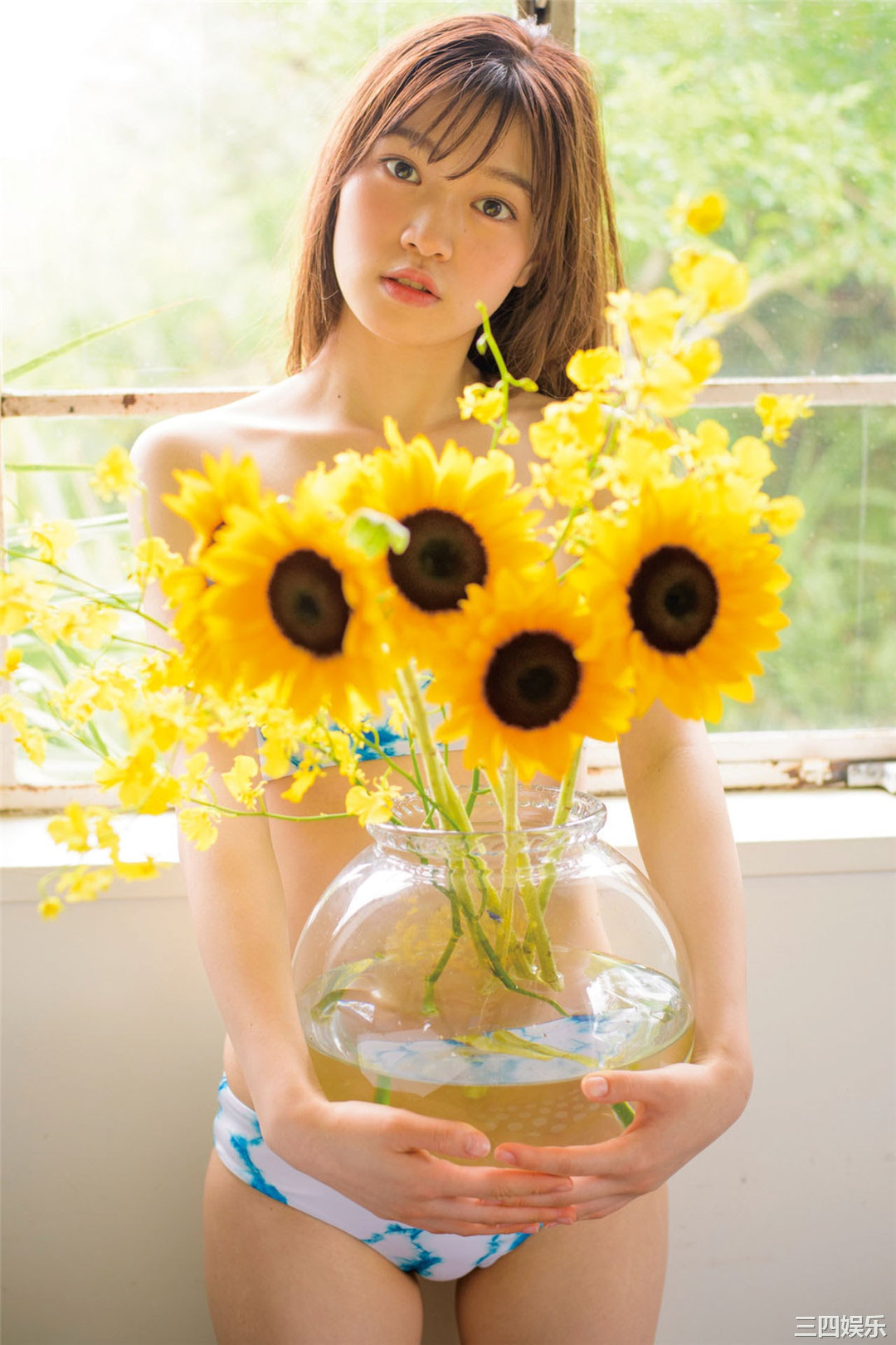 岩本爱未写真集《19岁》高清全本