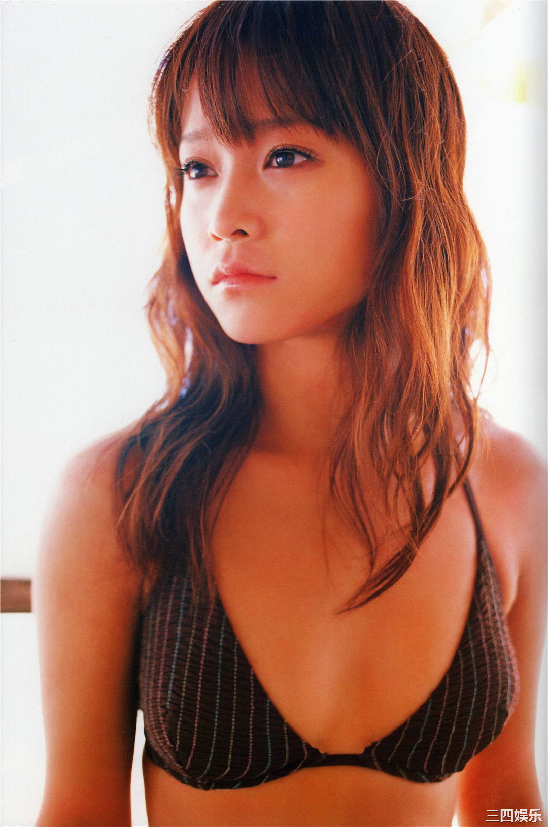 龟井绘里写真集《20はたち》高清全本