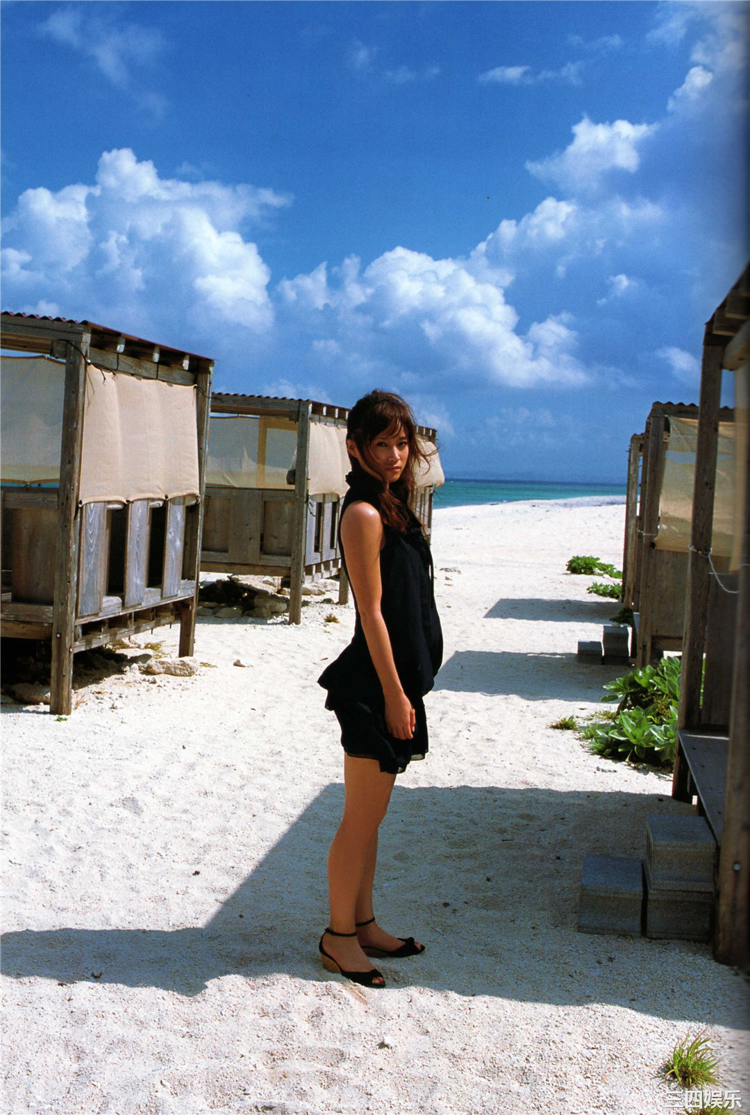 龟井绘里写真集《20はたち》高清全本